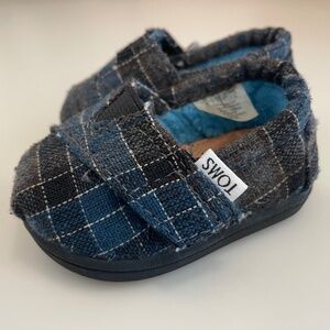 Baby TOMS